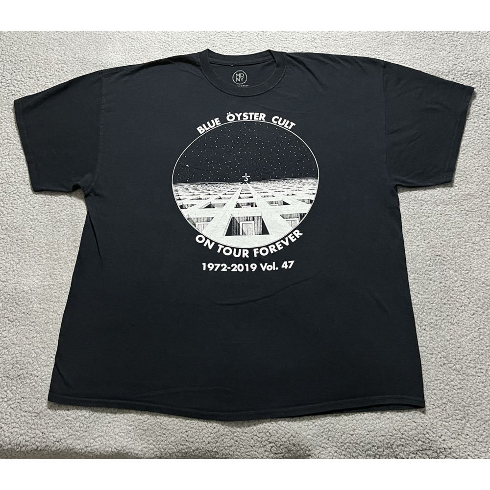 Blue Oyster Cult Shirt Mens 2XL Band Tee On Tour Forever Graphic